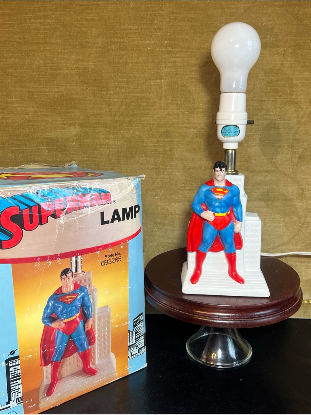 Superman 1987 CN Burman 6B3285 Table Lamp Comic Book Hero Vintage Taiwan 13”
